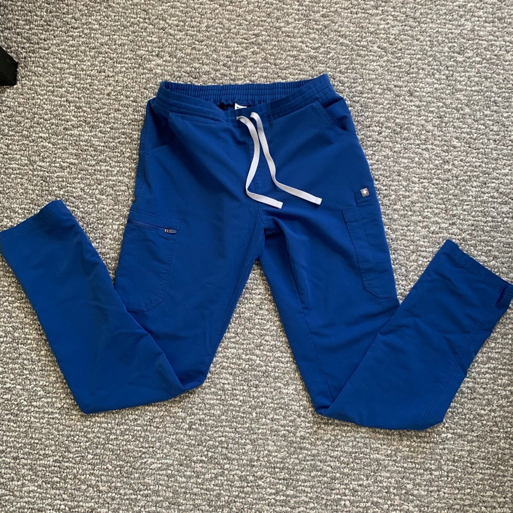 Figs Tall small bottoms